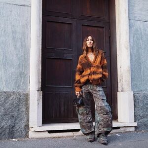 Fern Cargo Pants oversized look